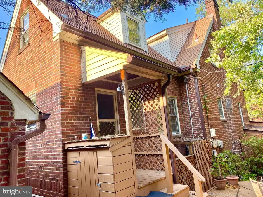 1200 S Cleveland St, Arlington, VA 22204 - #2