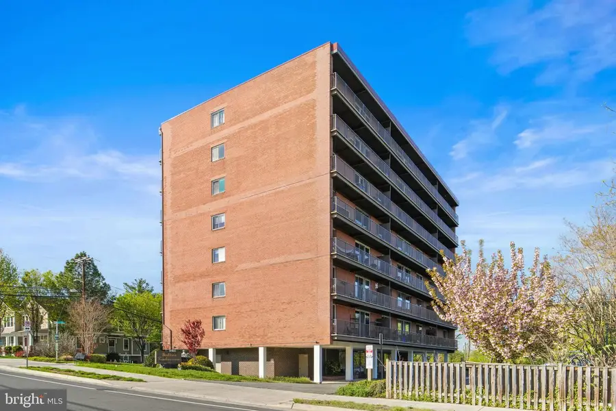 4343 Cherry Hill Rd #306, Arlington, VA 22207 - #3