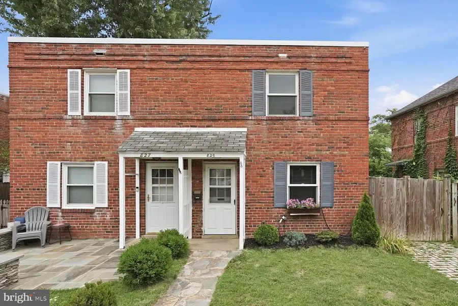 829 S Irving St, Arlington, VA 22204 - #2
