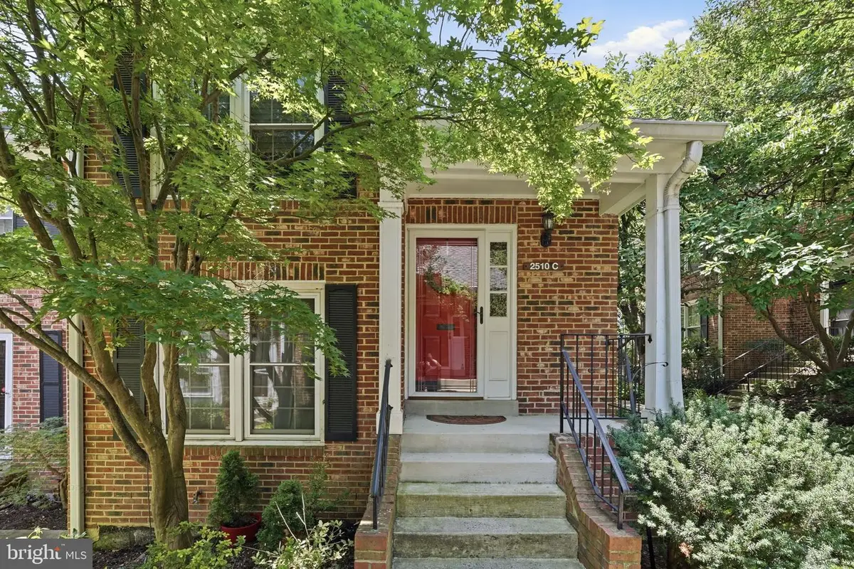 2510 S Walter Reed Dr #3, Arlington, VA 22206 - #1