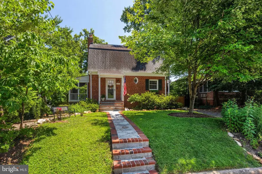 5706 9th Rd N, Arlington, VA 22205 - #2