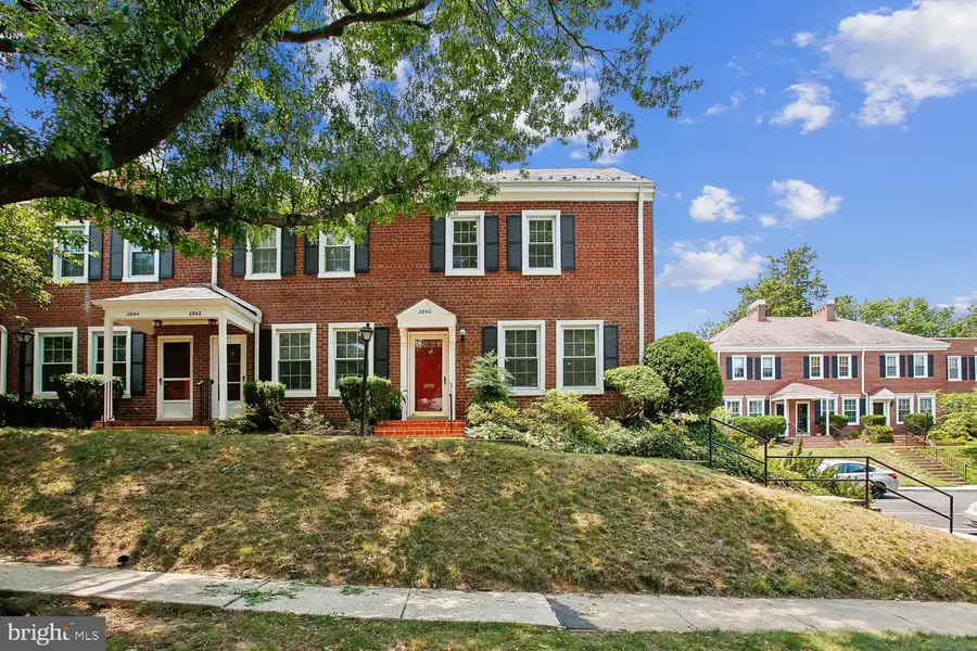 2840 S Buchanan St, Arlington, VA 22206 - #2
