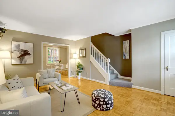1030 S Barton St #273, ARLINGTON, VA 22204