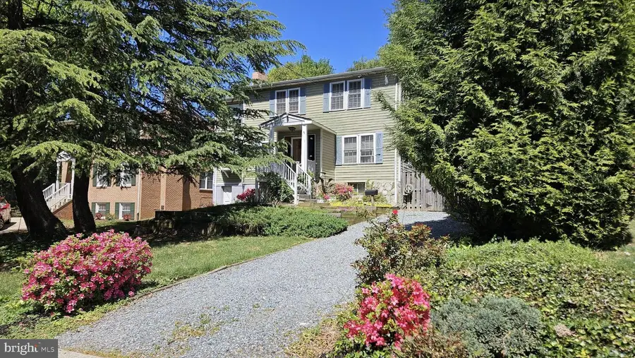 5935 15th St N, Arlington, VA 22205 - #2