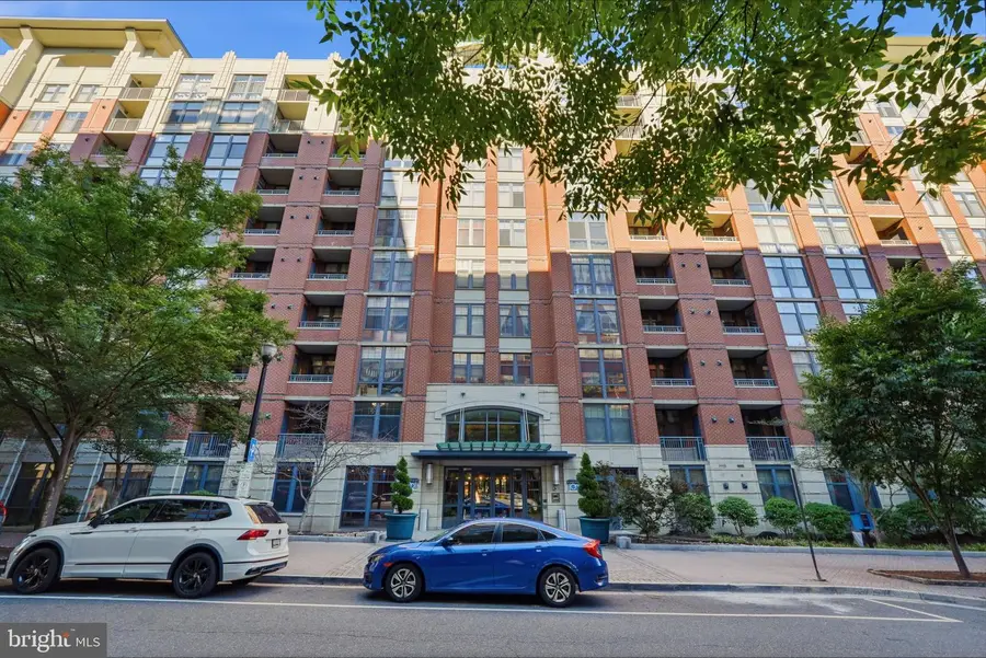 1021 N Garfield St #735, Arlington, VA 22201 - #2