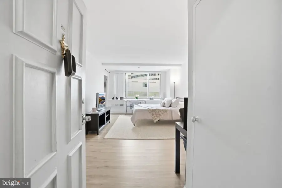 1121 Arlington Blvd #310, Arlington, VA 22209 - #2