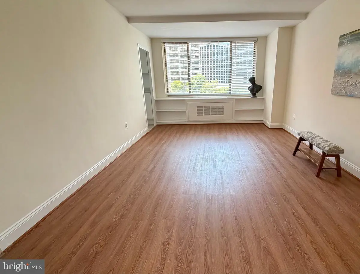 1121 Arlington Blvd #722, Arlington, VA 22209 - #1