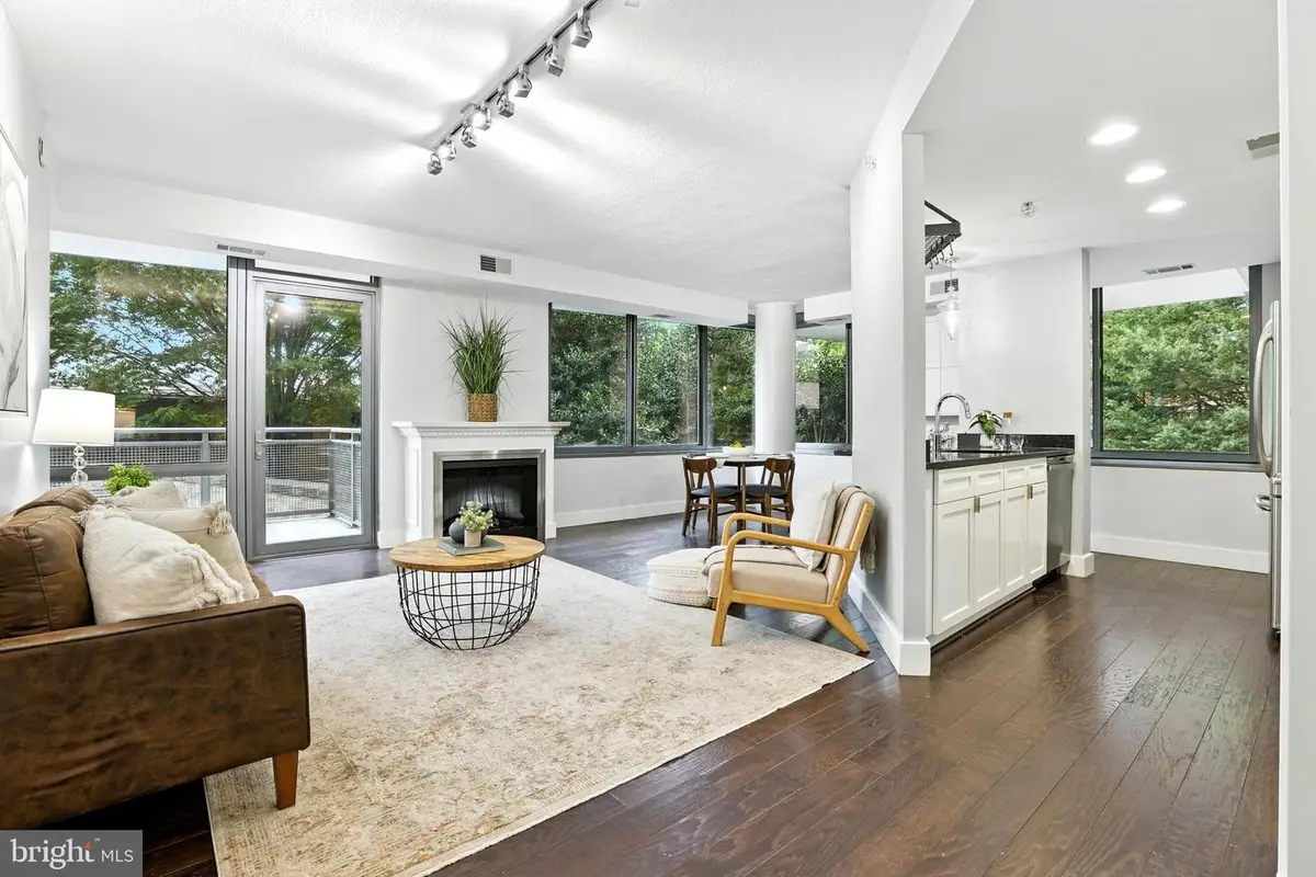 2001 15th St N #111, Arlington, VA 22201 - #1