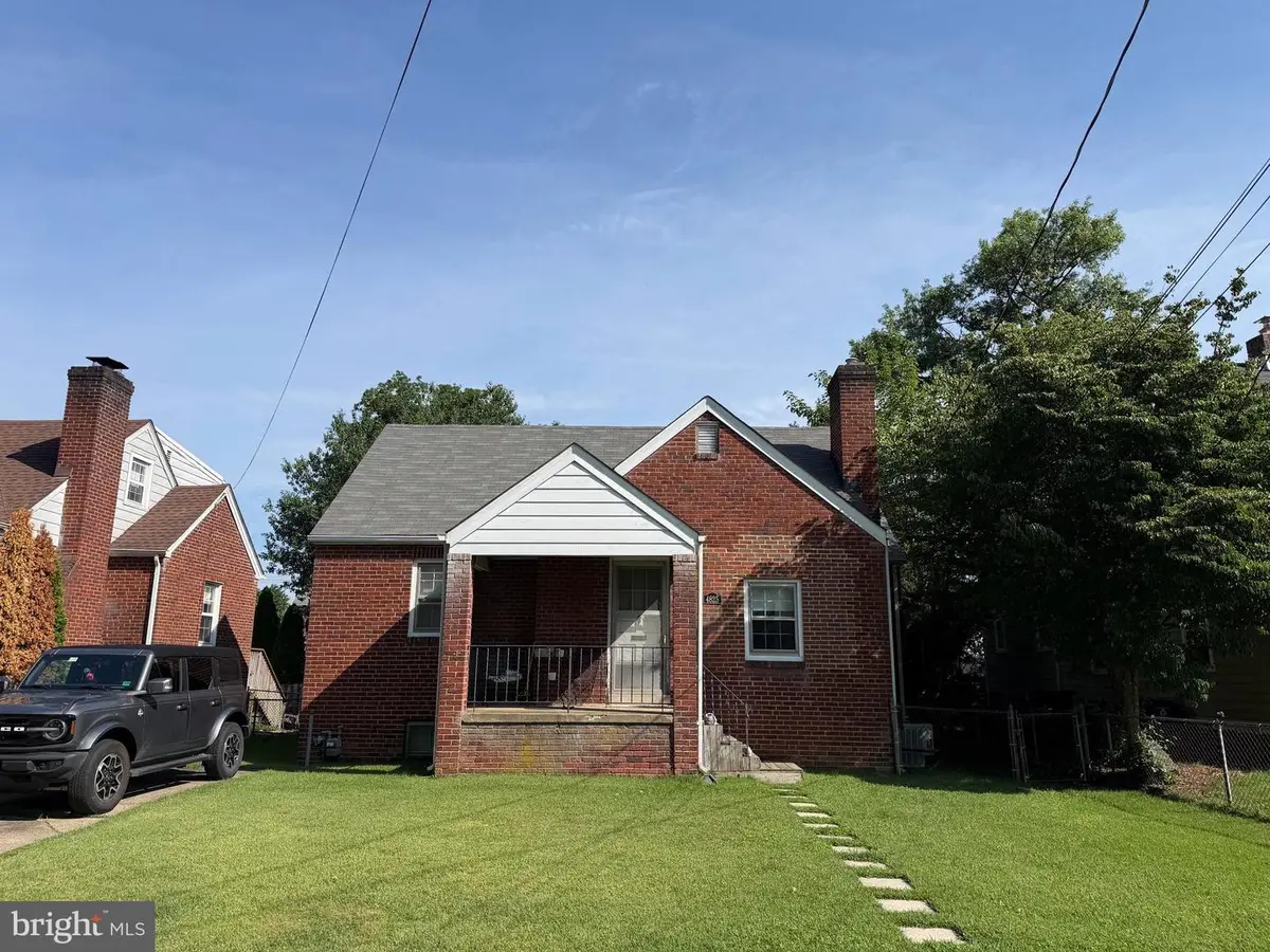 4825 25th Rd N, Arlington, VA 22207 - #1