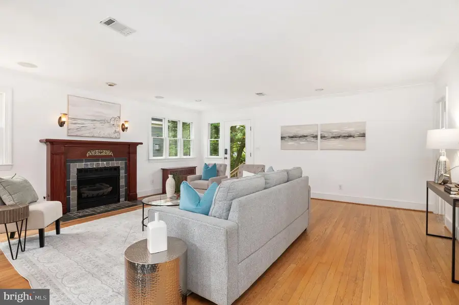 4916 17th St N, Arlington, VA 22207 - #3