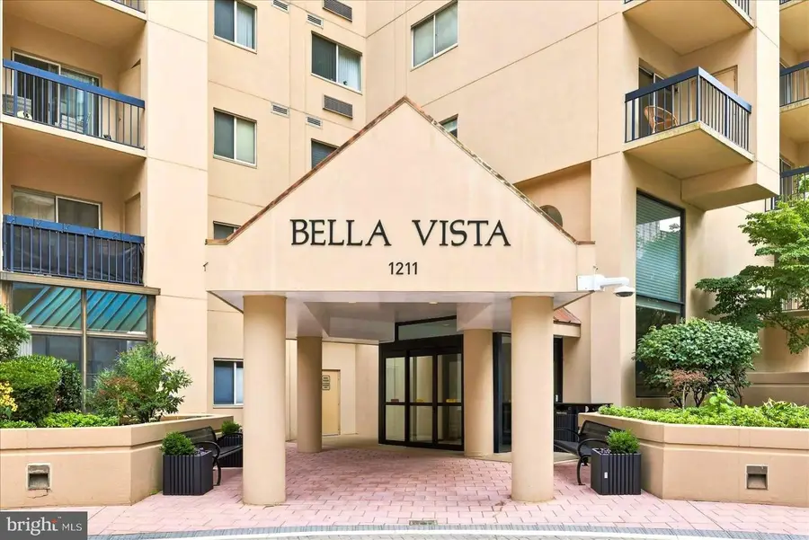 1211 S Eads St S #305, Arlington, VA 22202 - #3