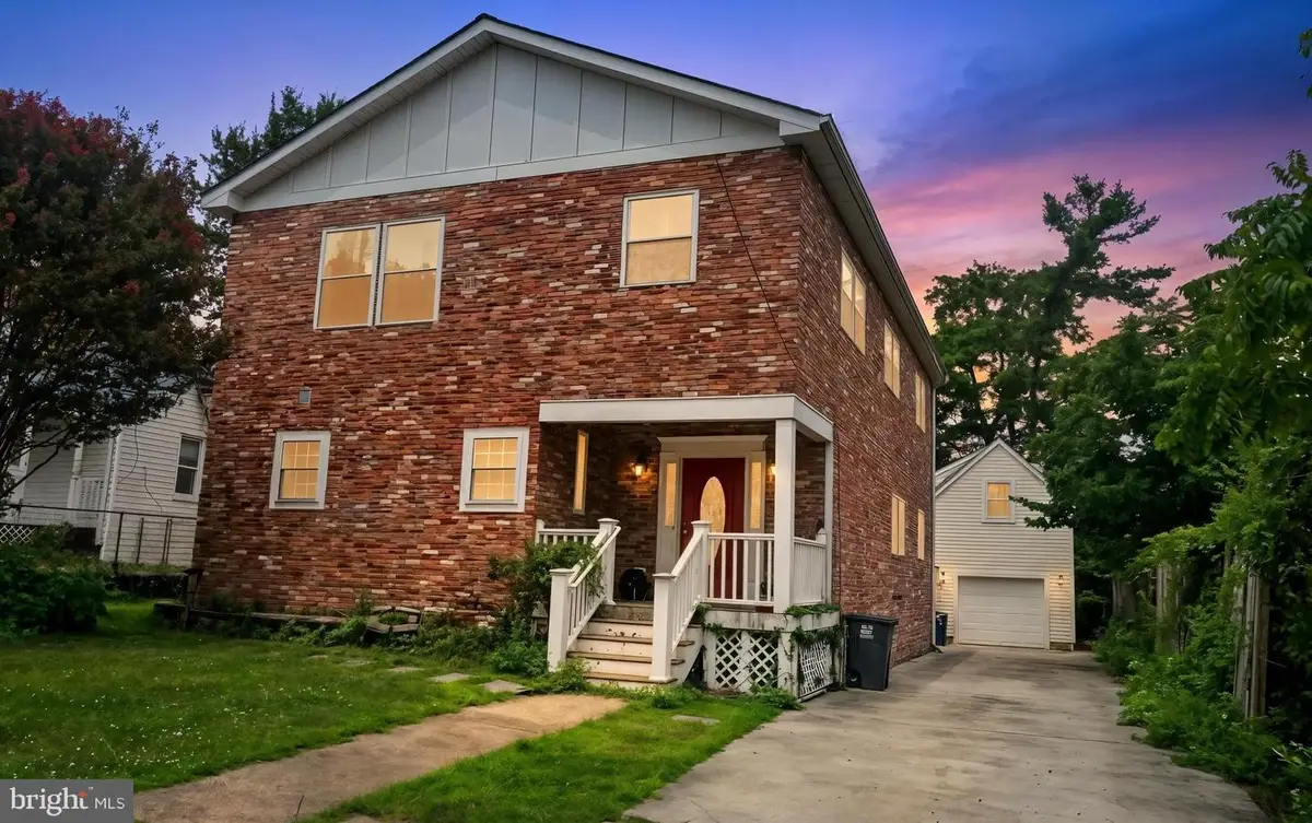 2001 6th St S, Arlington, VA 22204 - #1