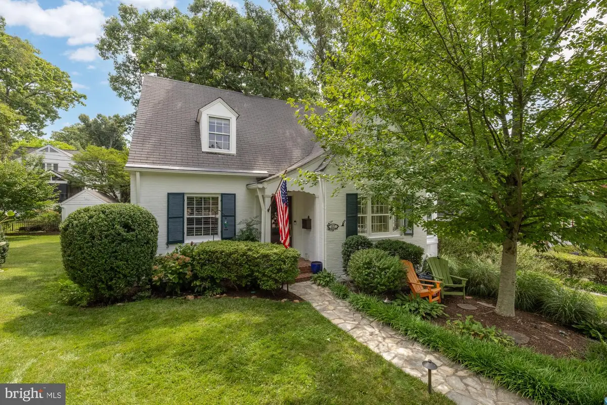 1417 N Inglewood St, Arlington, VA 22205 - #1