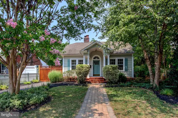 3527 6th St S, ARLINGTON, VA 22204