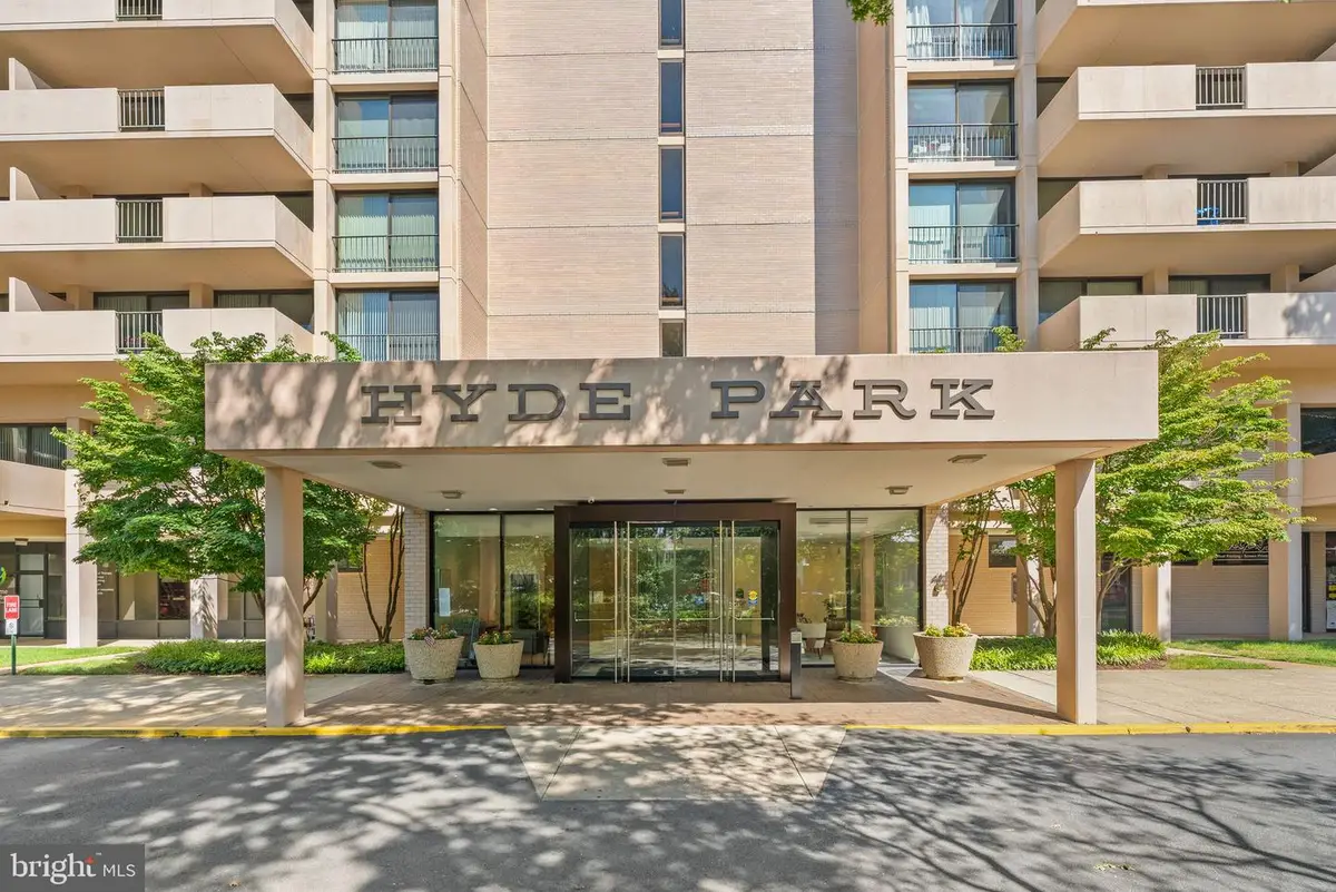 4141 N Henderson Rd #1215, Arlington, VA 22203 - #1