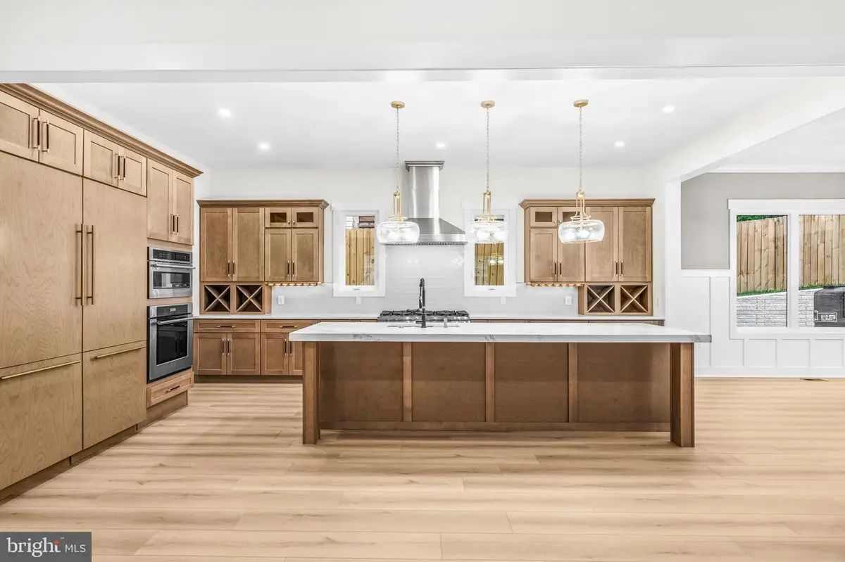 1905 N Taylor St, Arlington, VA 22207 - #1