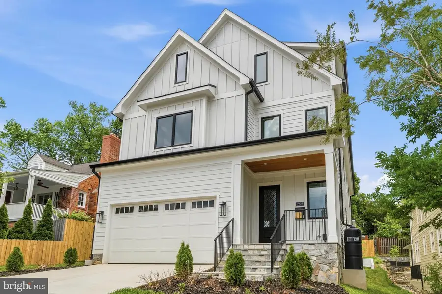 1905 N Taylor St, Arlington, VA 22207 - #2
