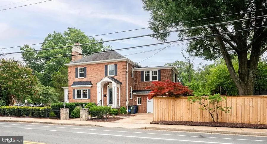 3200 2nd St S, Arlington, VA 22204 - #2