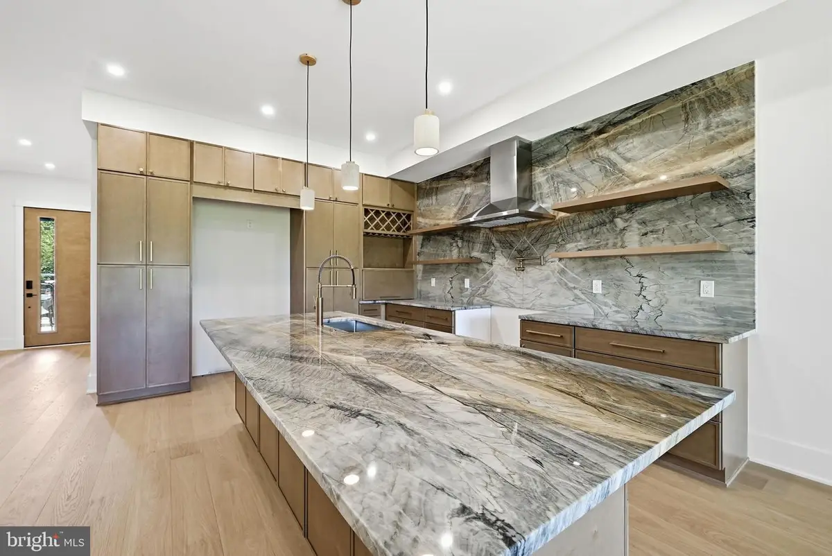 840 N Burlington St, Arlington, VA 22203 - #1