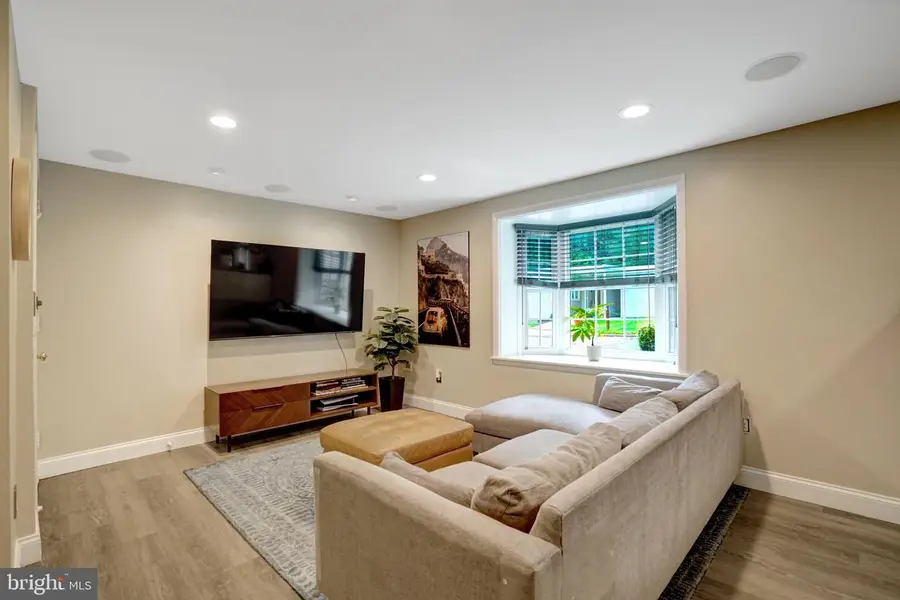 706 S Arlington Mill Dr #18103, Arlington, VA 22204 - #3