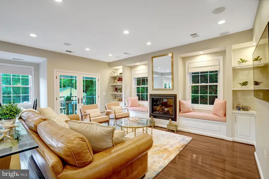 2143 N Pollard St, Arlington, VA 22207 - #3