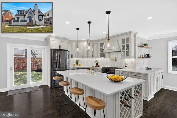 1607 N Glebe Rd, ARLINGTON, VA 22207