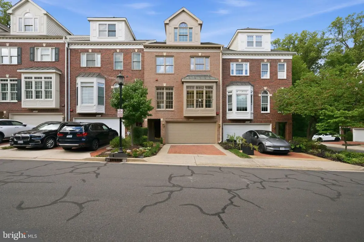 1719 22nd Ct N, Arlington, VA 22209 - #1