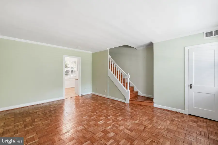 1401 S Edgewood St #500, Arlington, VA 22204 - #2