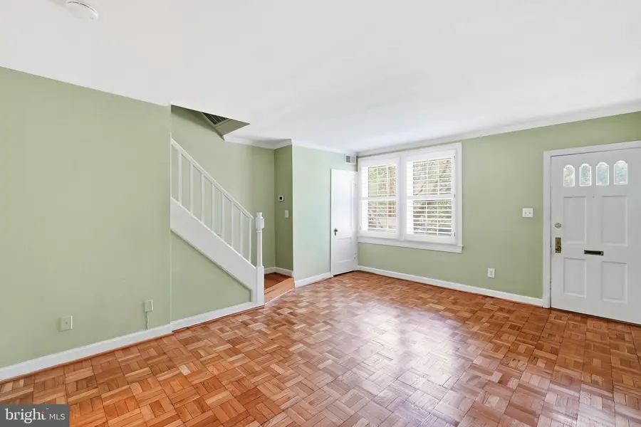 1401 S Edgewood St #500, Arlington, VA 22204 - #3