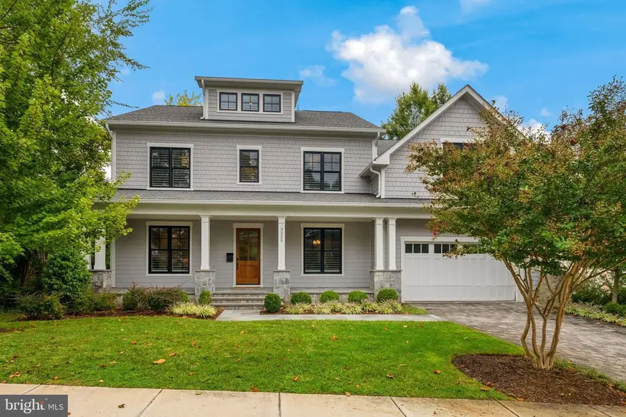 3325 N Kensington St, Arlington, VA 22207 - #3