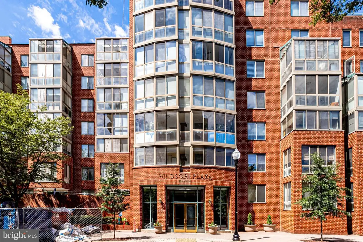 1050 N Taylor St #1-203, Arlington, VA 22201 - #1