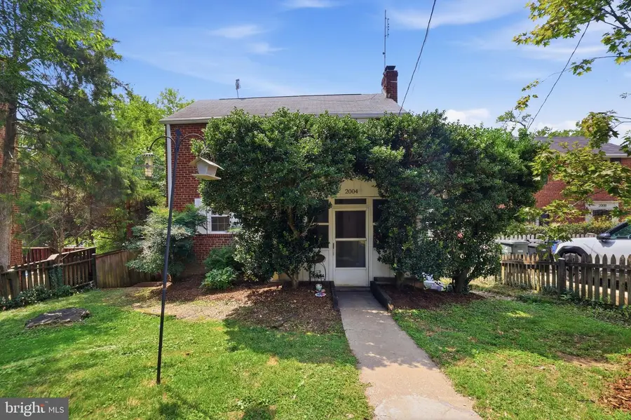 2004 N Cleveland St, Arlington, VA 22201 - #3