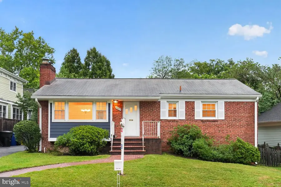 2609 N Nottingham St, Arlington, VA 22207 - #3