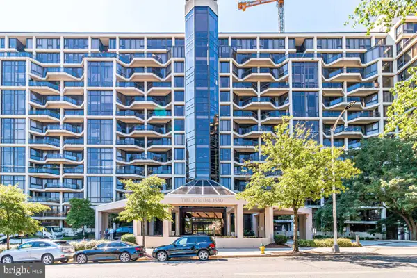 1530 Key Blvd #219, ARLINGTON, VA 22209