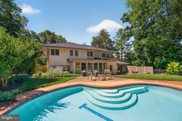 2604 N Nelson, ARLINGTON, VA 22207