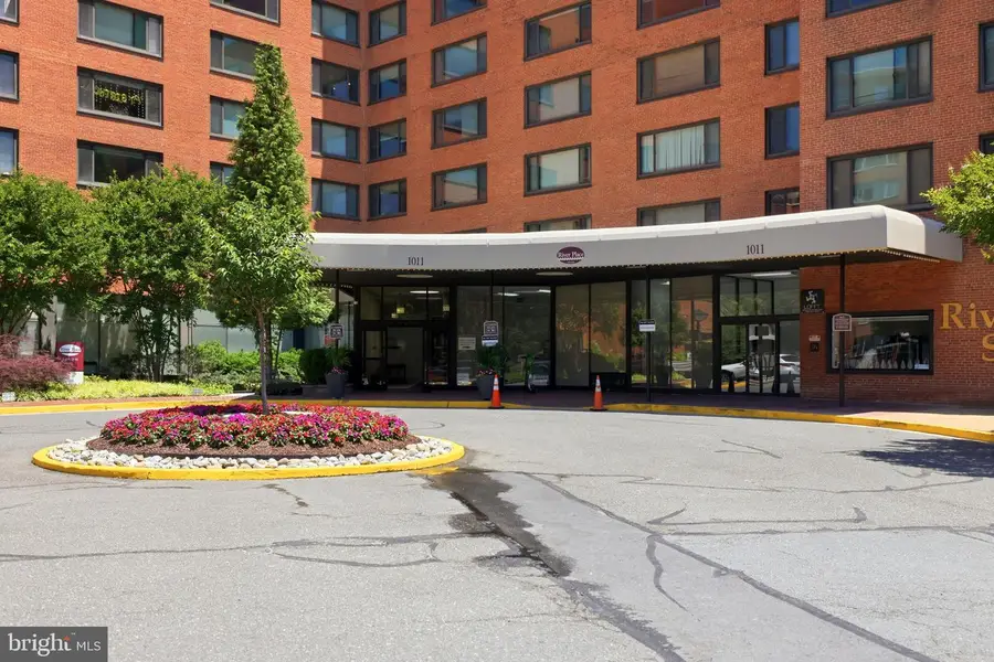 1011 Arlington Blvd #501, Arlington, VA 22209 - #2