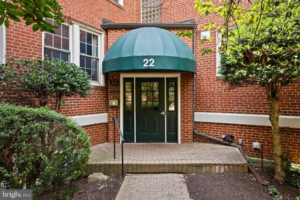 22 S Old Glebe Rd #301-d, Arlington, VA 22204 - #1