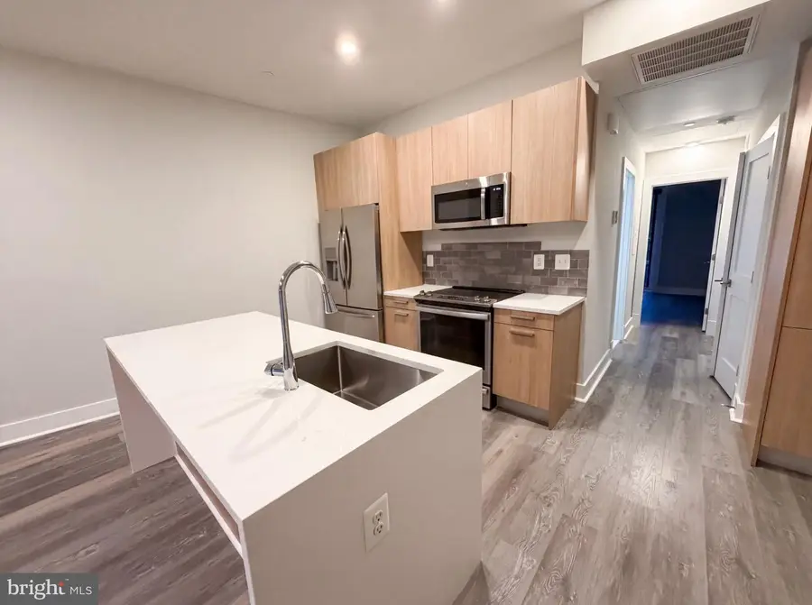 1108 S Highland St #2, Arlington, VA 22204 - #2