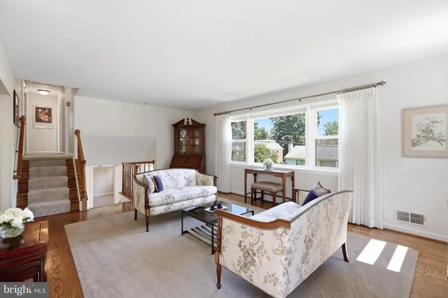 520 N Livingston St, Arlington, VA 22203 - #3