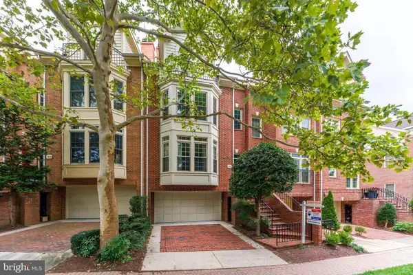 1544 N Colonial Ter, ARLINGTON, VA 22209