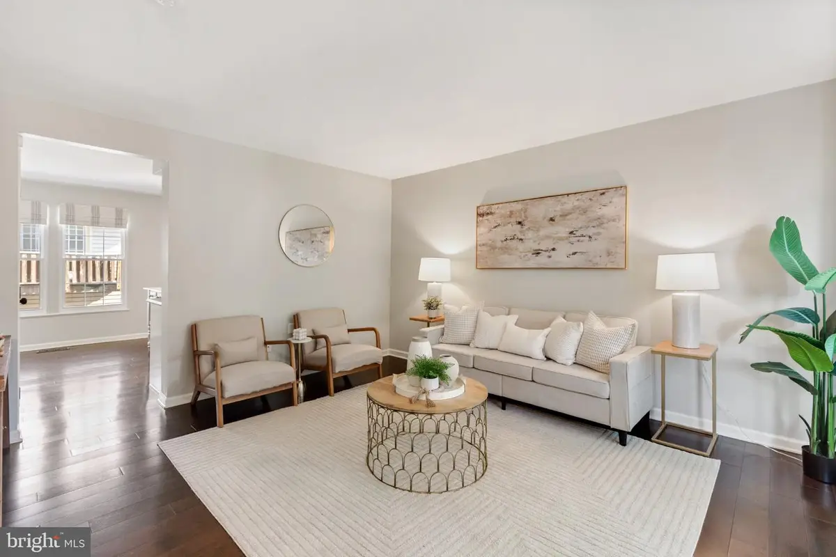 3025 22nd St S, Arlington, VA 22204 - #1