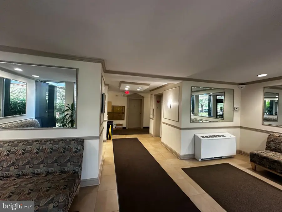 3701 5th St S #208, Arlington, VA 22204 - #2