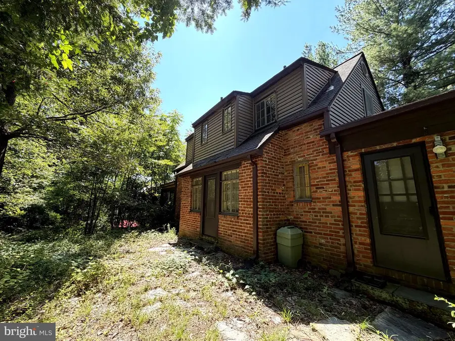3123 Military Rd N, Arlington, VA 22207 - #3