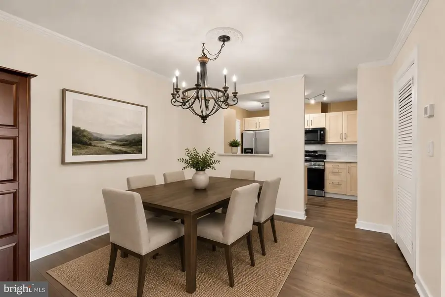 1300 Army Navy Dr #503, Arlington, VA 22202 - #3