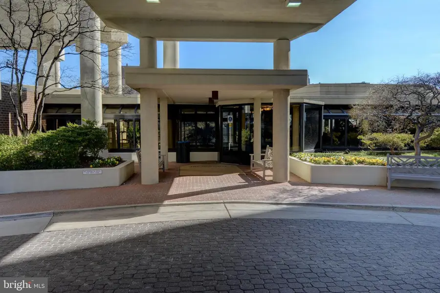 1600 N Oak St #1429, Arlington, VA 22209 - #3