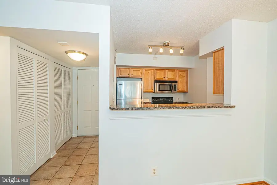 1024 N Utah St #721, Arlington, VA 22201 - #3