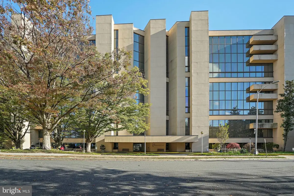 1101 S Arlington Ridge Rd #304, Arlington, VA 22202 - #1