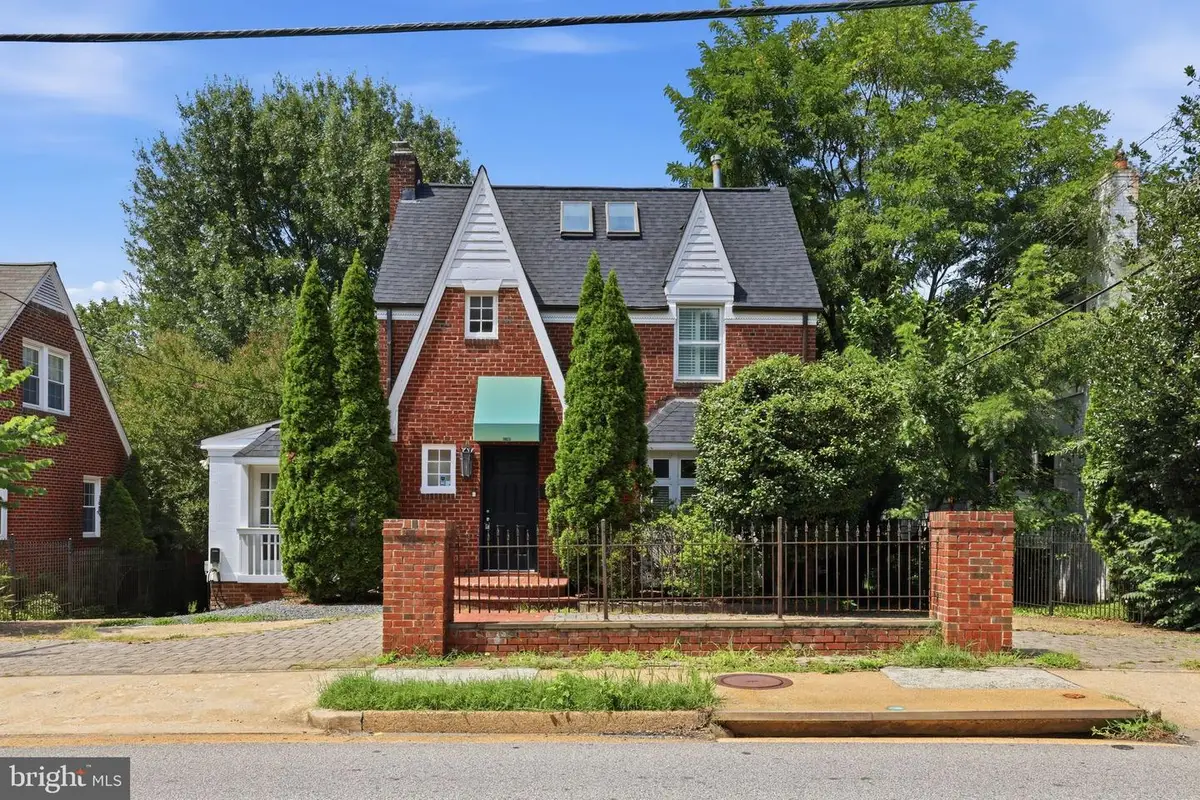 1706 N Glebe Rd, Arlington, VA 22207 - #1