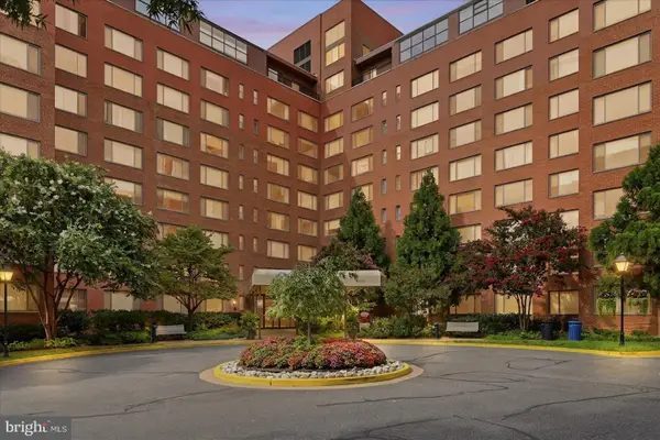 1111 Arlington Blvd #1003, ARLINGTON, VA 22209