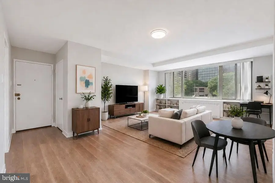 1111 Arlington Blvd #319, Arlington, VA 22209 - #3